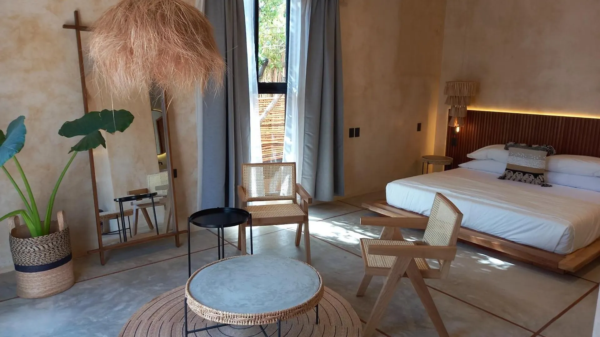 Piquete Holbox Hotel